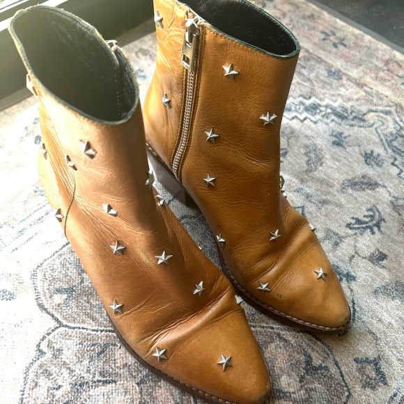 Zadig & Voltaire women’s star studded Tyler booties - Picture 2 of 12